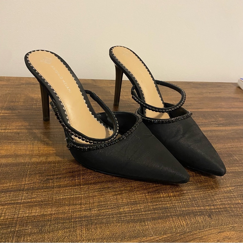 Antonio Melani Black Pointed Toe Heels size 8.5